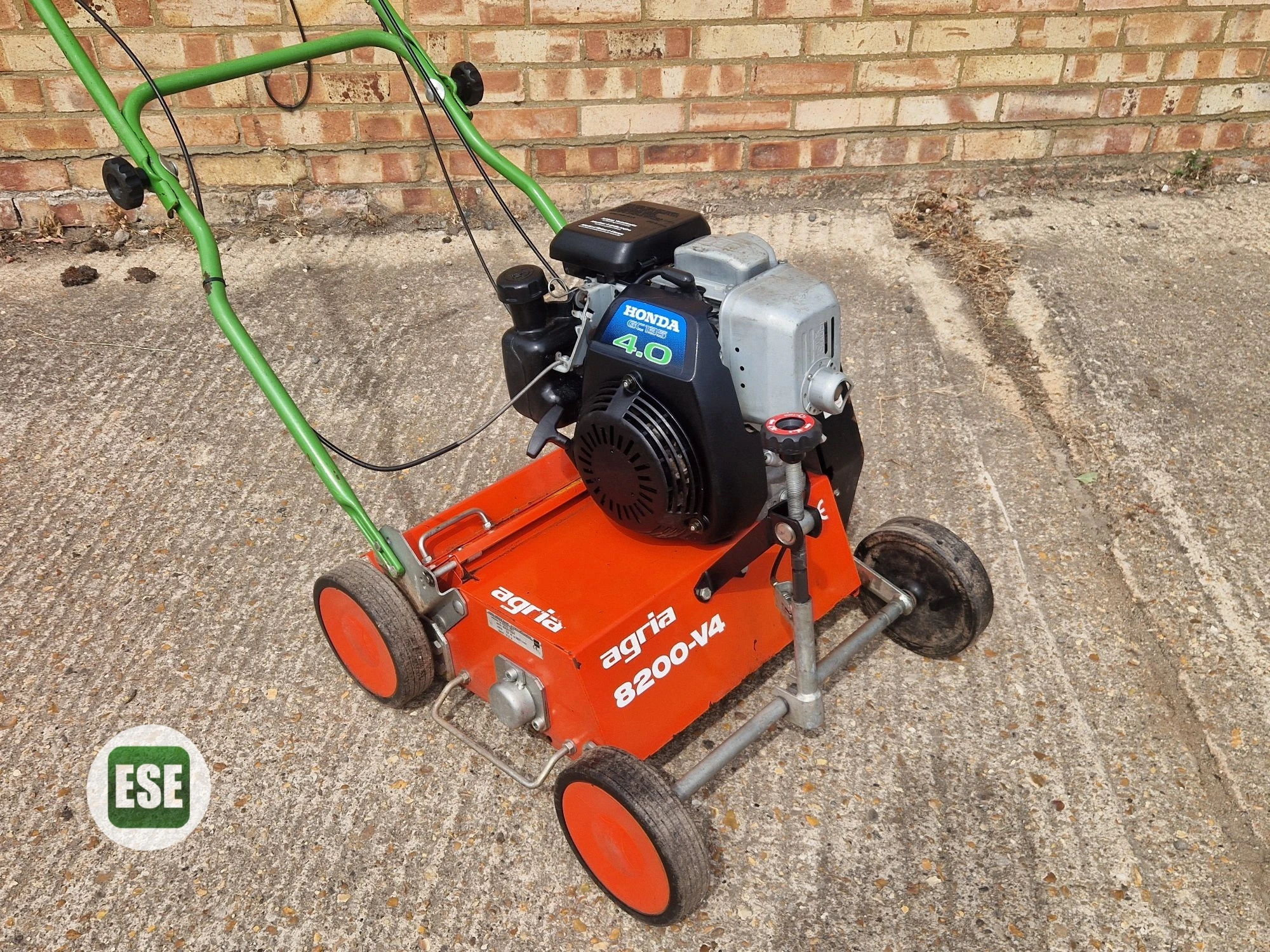 Agria 8200 Walk Behind Petrol Scarifier