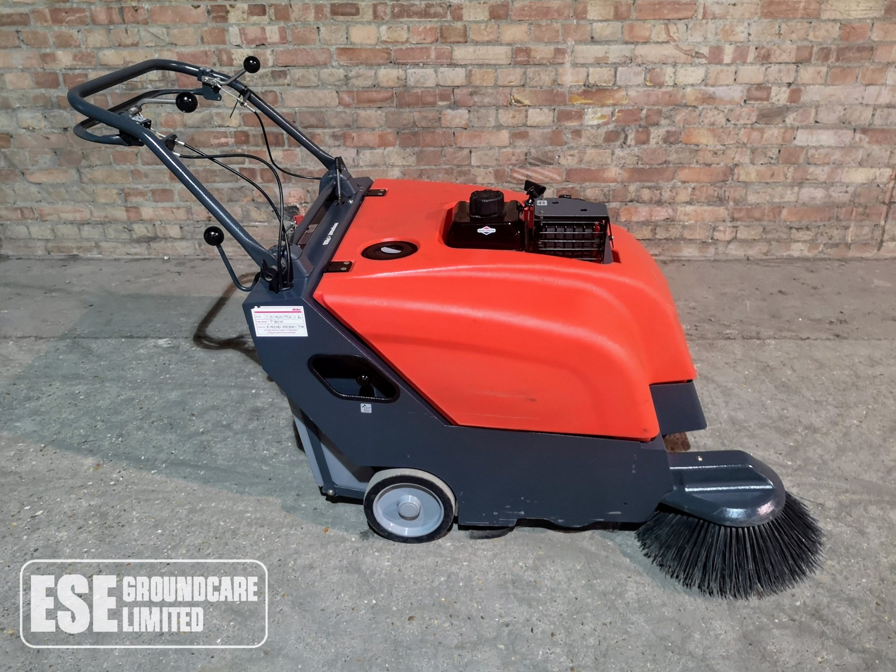 Hako Sweepmaster P800 Compact Vacuum Sweeper