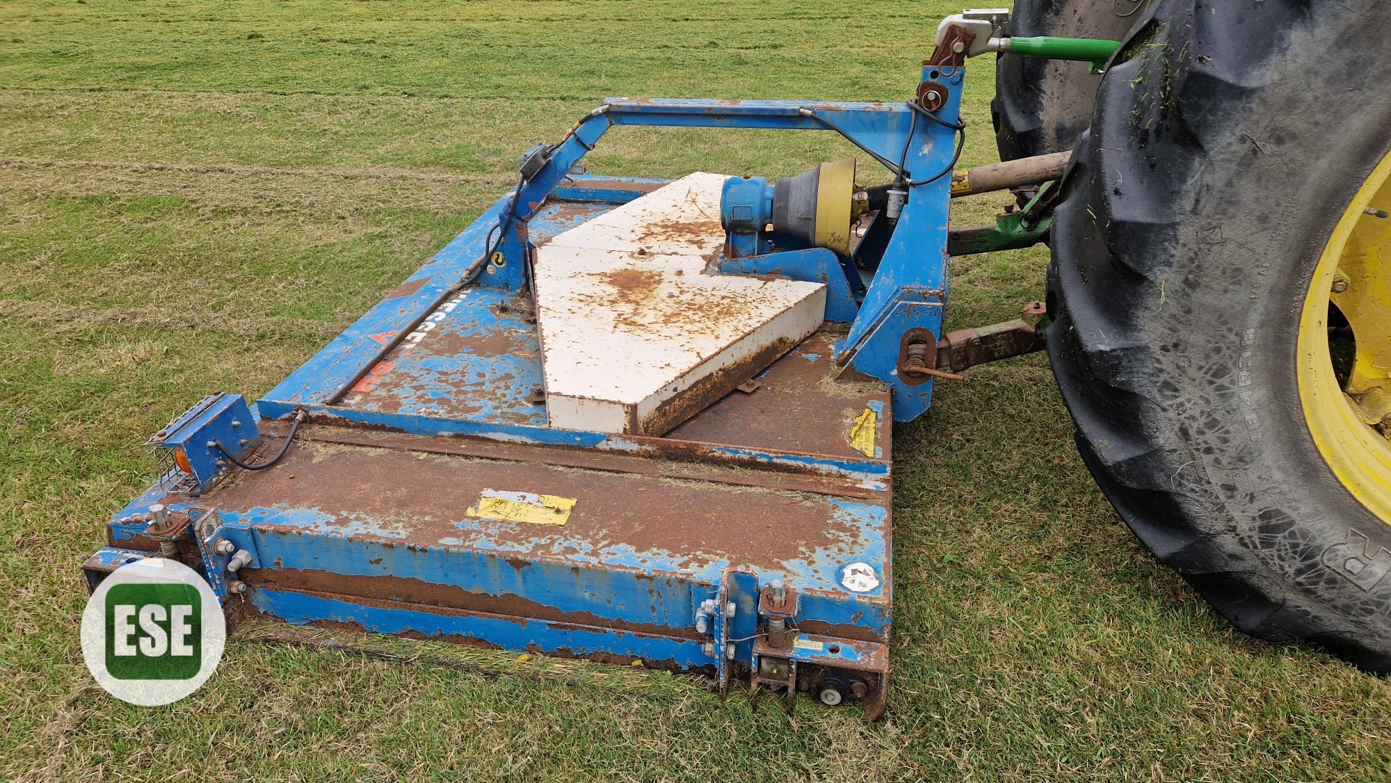 Photo_1760542426579 Wessex RM24 Rollermower